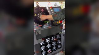 হাইড্রোলিক পায়ের পাতার মোজাবিশেষ crimping মেশিন NC130J পায়ের পাতার মোজাবিশেষ crimping প্রদর্শন